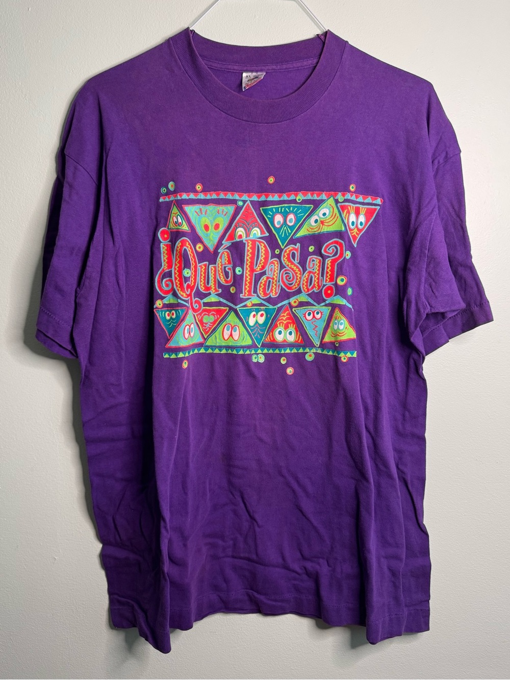 Vintage 90s Single Stitch "¿Qué Pasar?" Graphic Tee (XL)